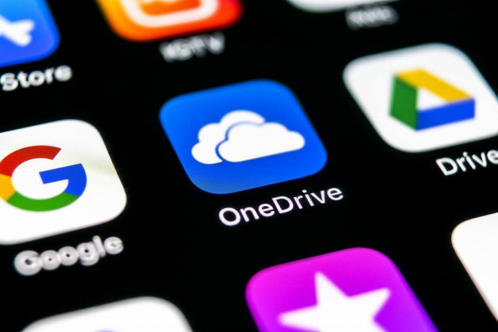 7 Ways OneDrive Can Make File Sharing Easier for Your Office